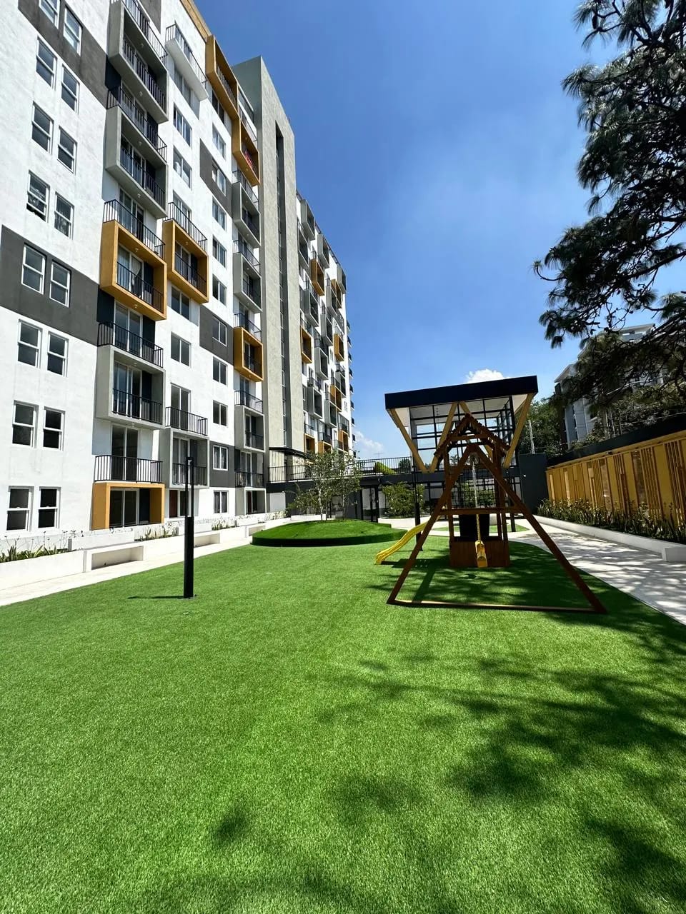 Apartamento en renta zona 12, excelente ubicación — Apartamento en Alquiler en Esenta, Zona 12, Guatemala, Ciudad — foto 1 de 14