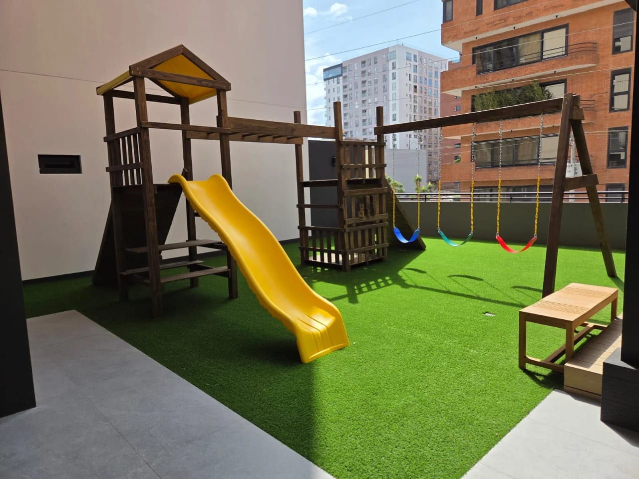 VENDO TRES APTOS NUEVOS EDIF. NEO ZONA 10 REF.6920 — Apartamento en Venta en Zona 10, Guatemala, Ciudad — foto 1 de 13