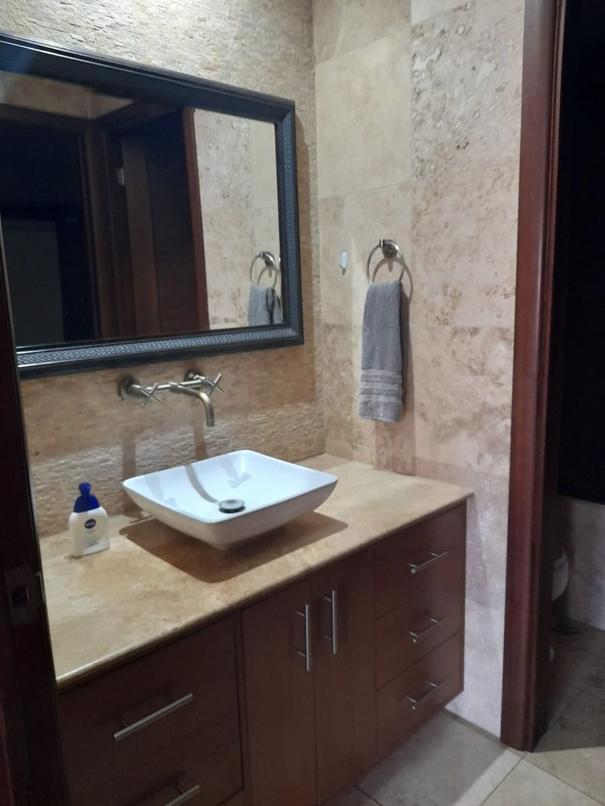 Vendo Apto Z.10 Edif. Mirafiori REF.6827 — Apartamento en Venta en Zona 10, Guatemala, Ciudad — foto 6 de 16