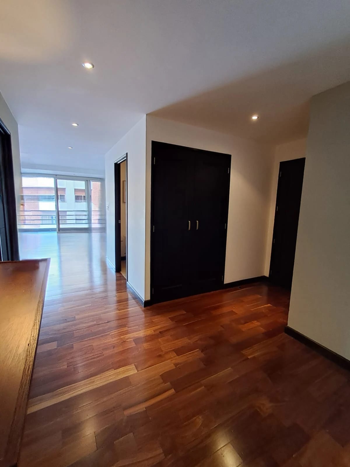 Vendo Tres Aptos Nuevos Edif. Neo Zona 10 REF.6920 — Apartamento en Venta en Zona 10, Guatemala, Ciudad — foto 15 de 15