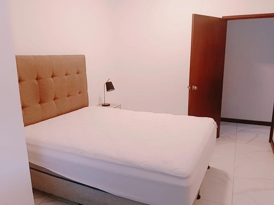 Rento Apto Amueblado Zona 13 Vistalago REF.6926 *60 M2, 1 Hab, 1 Baño, 1 Parqueo, Q.5200* — Apartamento en Alquiler en Zona 13, Guatemala, Ciudad — foto 7 de 15