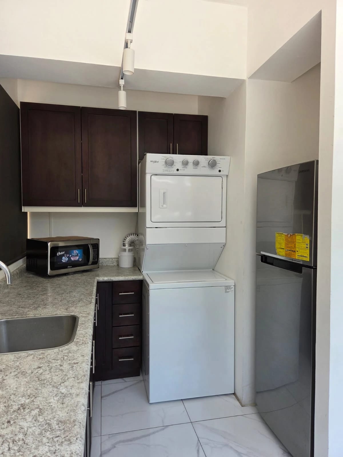 Rento Apto Amueblado Zona 13 Vistalago REF.6926 *60 M2, 1 Hab, 1 Baño, 1 Parqueo, Q.5000* — Apartamento en Alquiler en Zona 13, Guatemala, Ciudad — foto 7 de 14