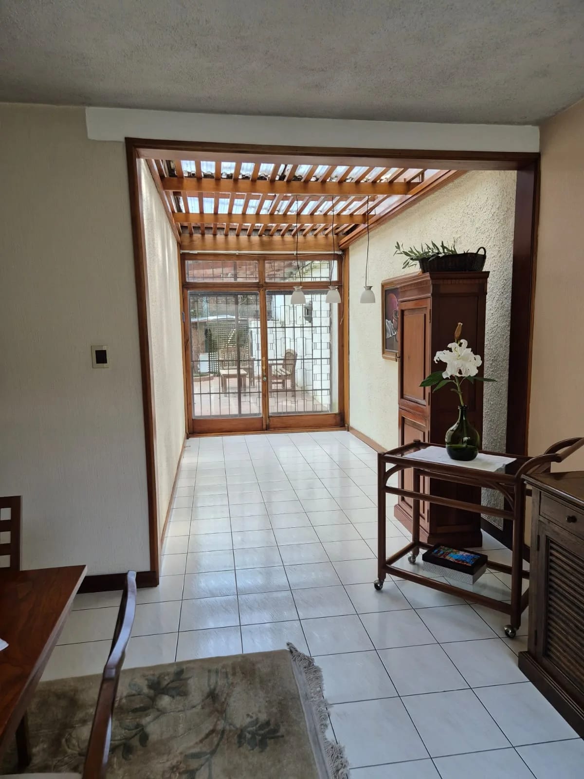 Vendo Casa 4 Hab Z.15 Valles de Vista Hermosa REF.6800 *450M2 Const, Estudio, Jardin, Cuarto Serv, 5 Parqueos, 4 Hab, 4.5 Baños, Sala Fam, $550K* — Casa en Venta en Zona 15, Guatemala, Ciudad — foto 8 de 17