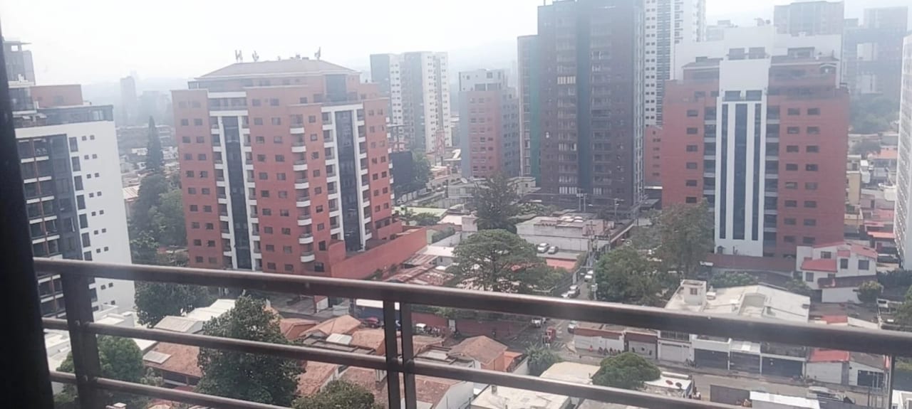 Vendo Apto Z.10 Edif. Mirafiori REF.6827 *110 M2, 2 Hab, 2 Baños — Apartamento en Venta en Zona 10, Guatemala, Ciudad — foto 2 de 17