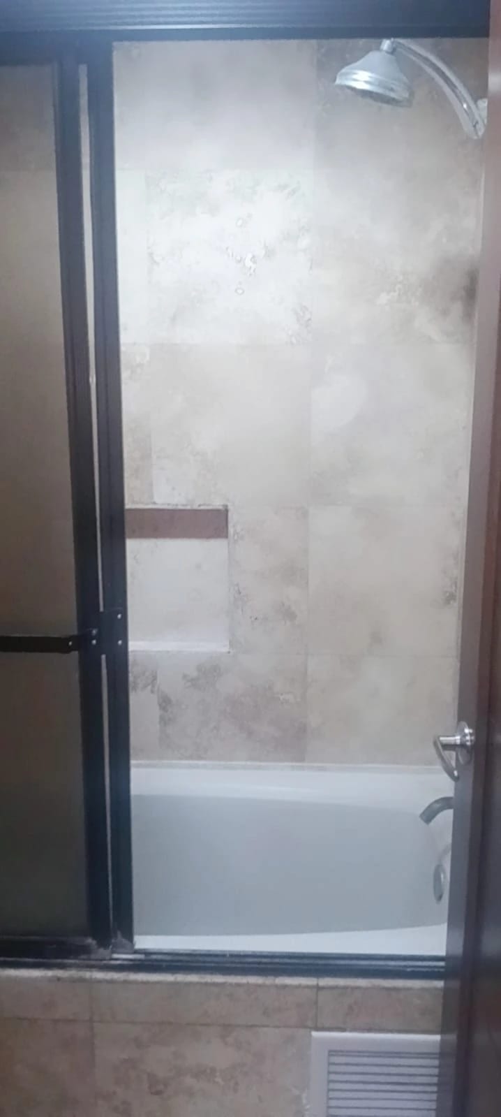 Vendo Apto Z.10 Edif. Mirafiori REF.6827 *110 M2, 2 Hab, 2 Baños — Apartamento en Venta en Zona 10, Guatemala, Ciudad — foto 12 de 17