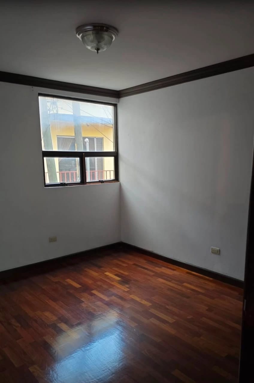 Rento Apto 3 Hab Zona 14 la Villa REF.6941 *3 Hab, 3 Baños, 2 Parq — Apartamento en Alquiler en Zona 14, Guatemala, Ciudad — foto 10 de 16