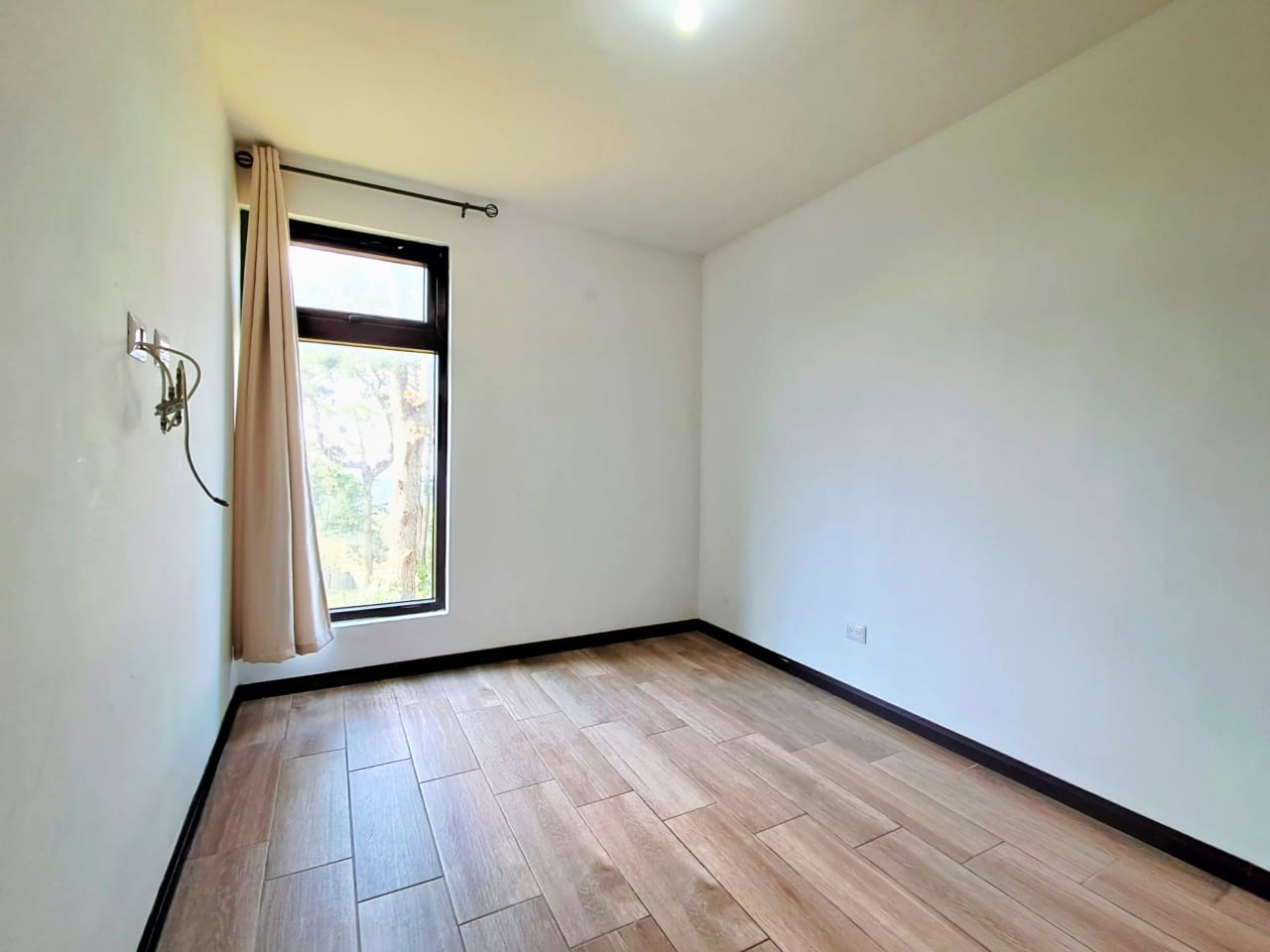 APARTAMENTO EN VENTA EDIFICIO NAGANO 81 MTS2, PIEDRA PARADA, CRISTO REY ZONA 16 — Apartamento en Venta en Zona 16, Guatemala, Ciudad — foto 9 de 17