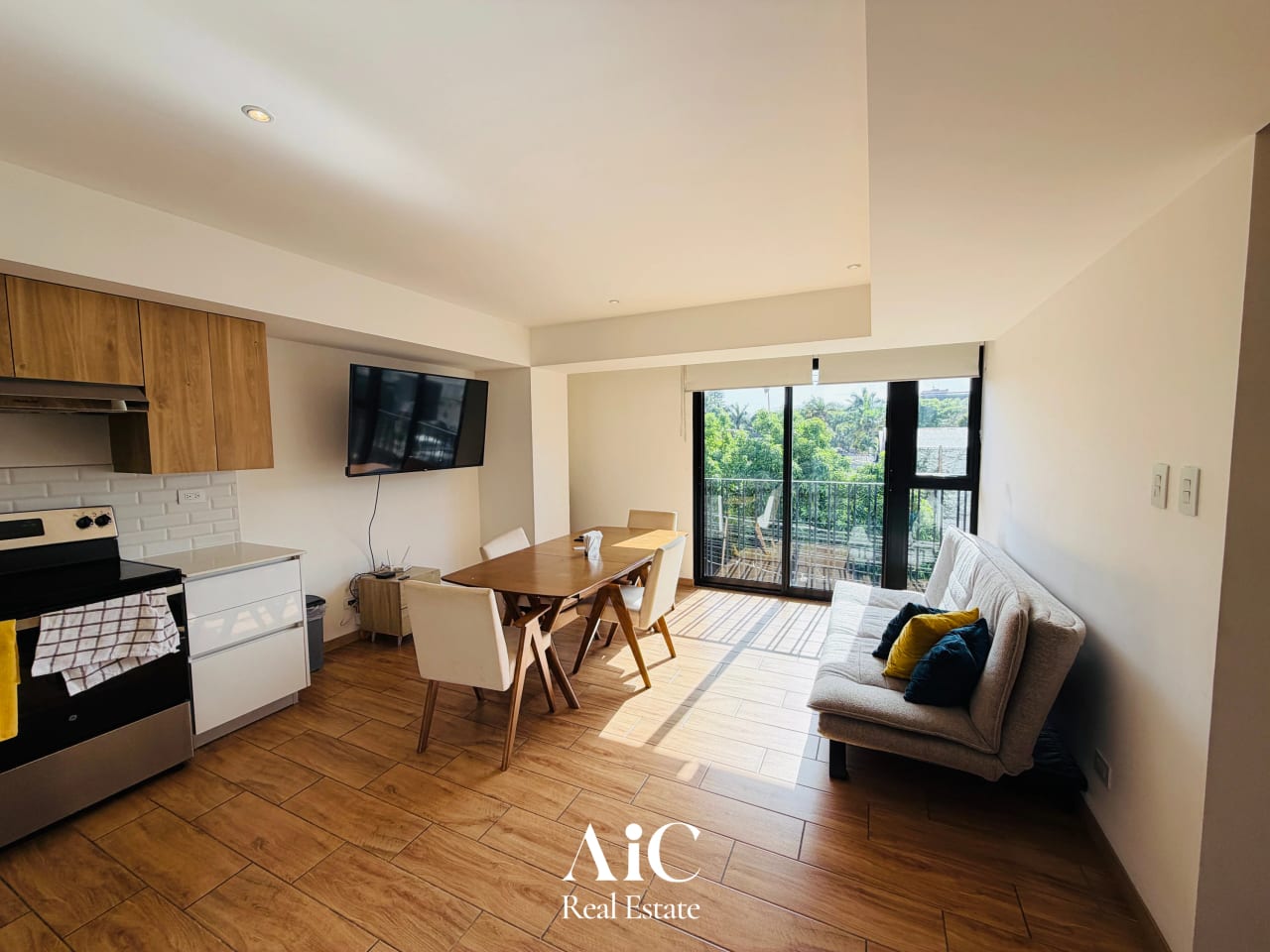 Apartamento en Venta, Zona 9 77 MTS2, 3 Dormitorios, Edificio Cendana — Apartamento en Venta en Cendana, Zona 9, Guatemala, Ciudad — foto 2 de 17