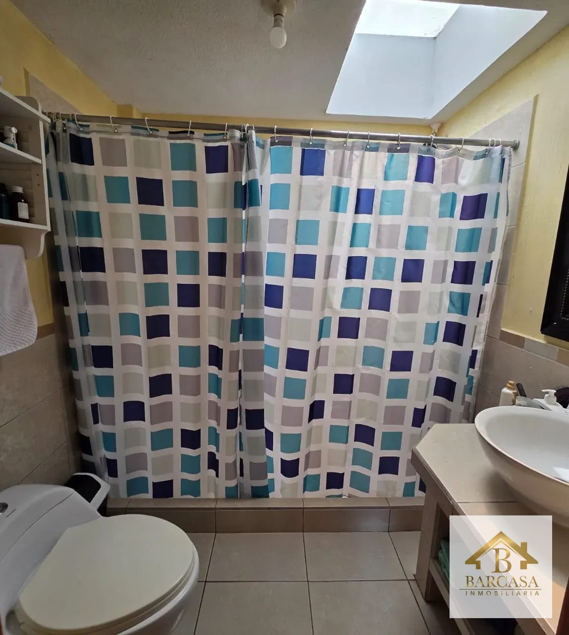 Se vende casa en Arrazola Country club km 16.5 CAES, entrada a Olmeca, Carretera a lo de Dieguez. 4 habitaciones mas estudio. — Casa en Venta en Arrazola Country Club, Carretera a El Salvador, Guatemala, Ciudad — foto 13 de 13