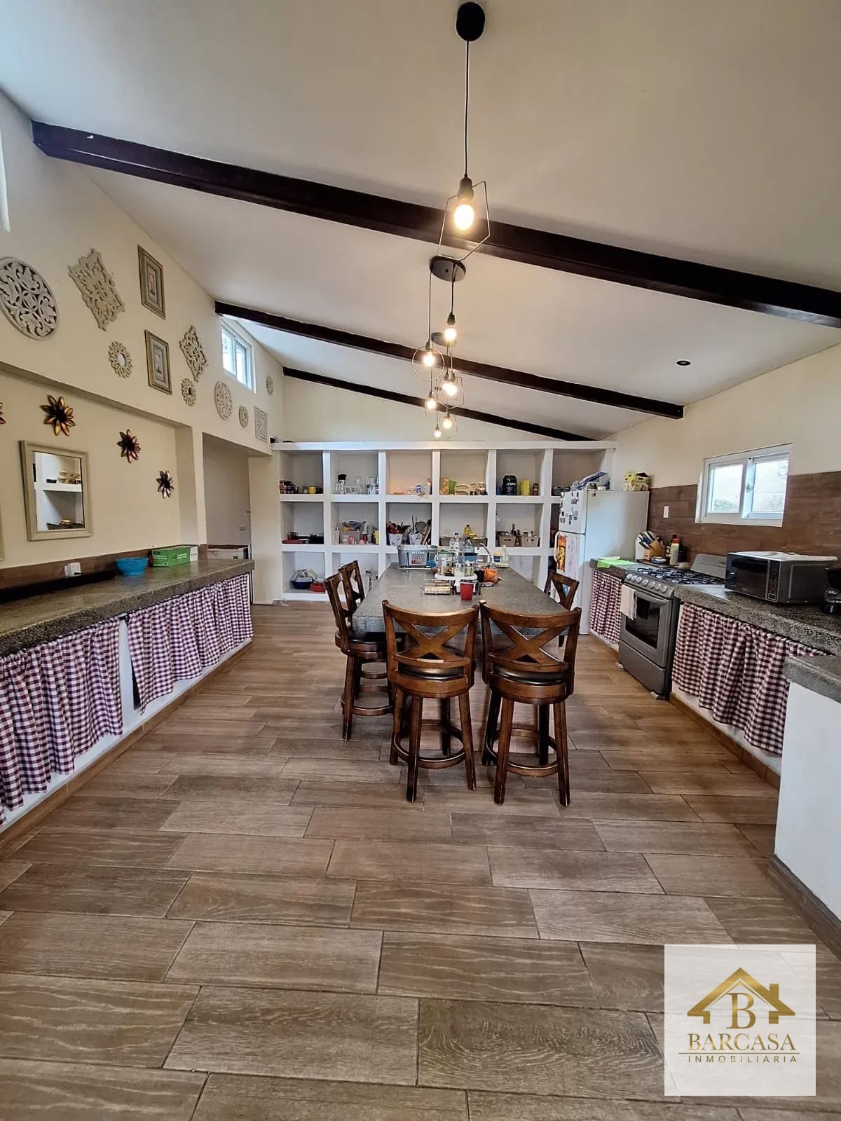 Se vende Casa fuera de garita, km 15.5 detrás de Walmart, aldea — Casa en Venta en Carretera a El Salvador, Guatemala, Ciudad — foto 6 de 17