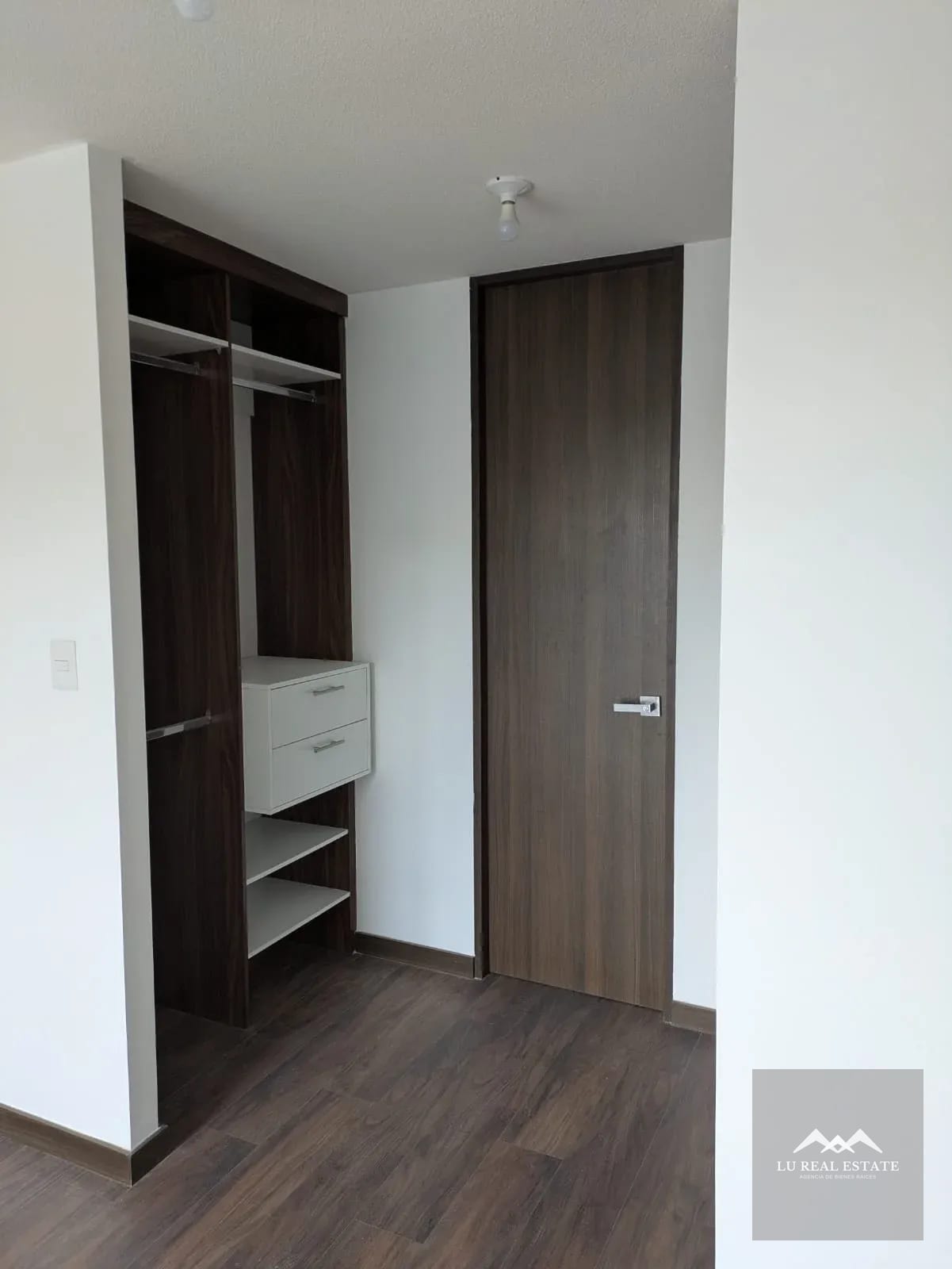 Apartamento en renta de dos habitaciones en z11 — Apartamento en Alquiler en Zona 11, Guatemala, Ciudad — foto 5 de 5