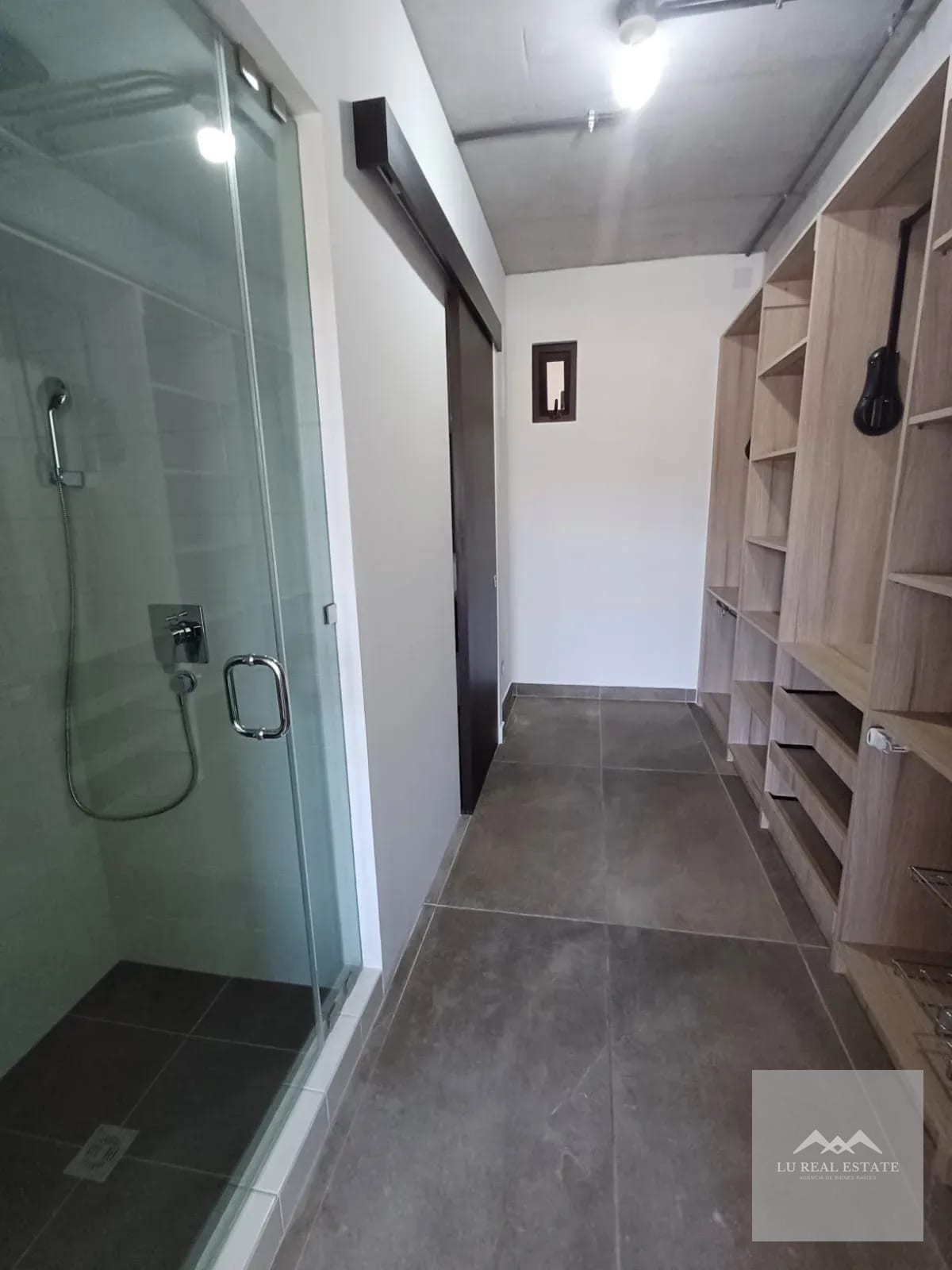 Apartamento de dos habitaciones en z10 — Apartamento en Alquiler en Zona 16, Guatemala, Ciudad — foto 3 de 8
