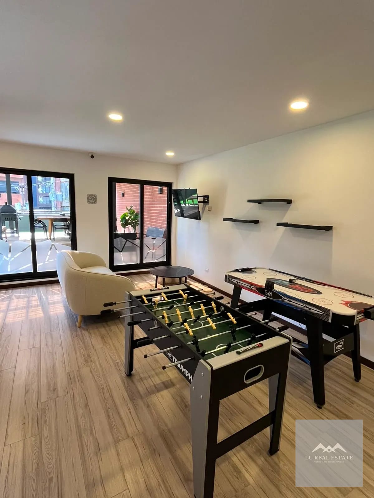 Espectacular apartamento a la venta en z10 de dos habitaciones — Apartamento en Venta en Zona 10, Guatemala, Ciudad — foto 2 de 10