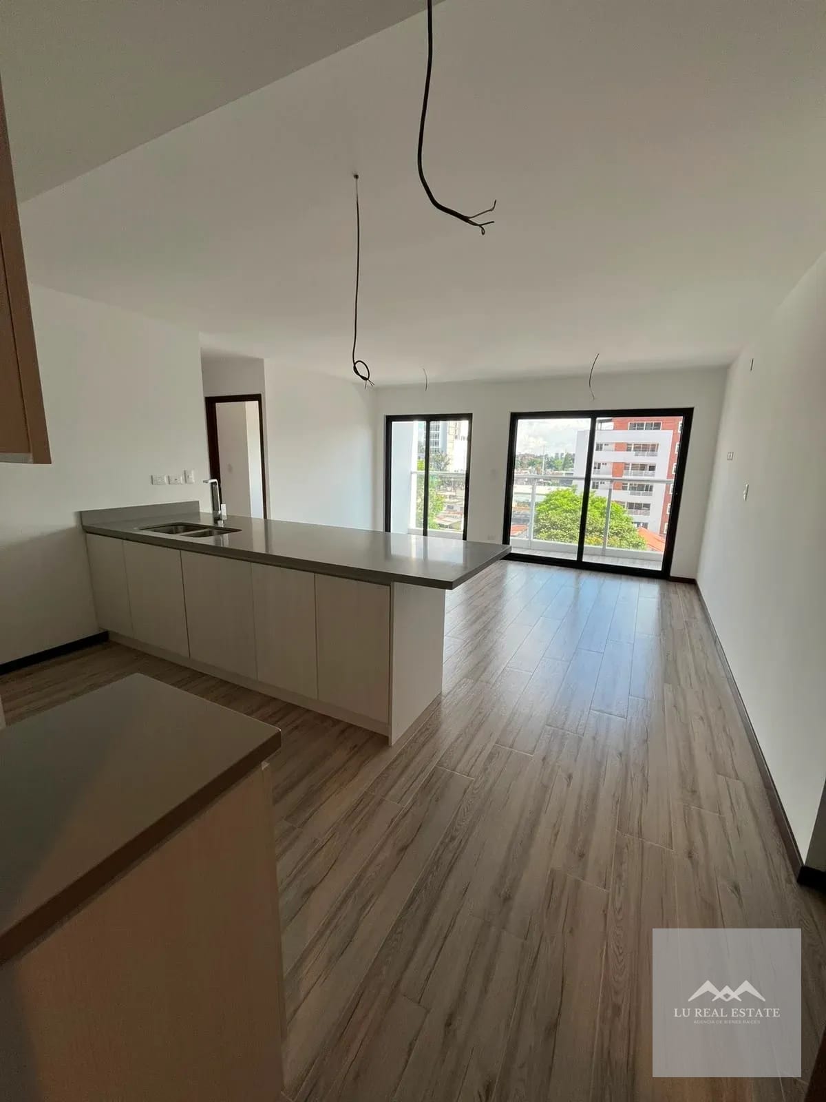 Apartamento en venta en z10 — Apartamento en Venta en Zona 10, Guatemala, Ciudad — foto 1 de 10