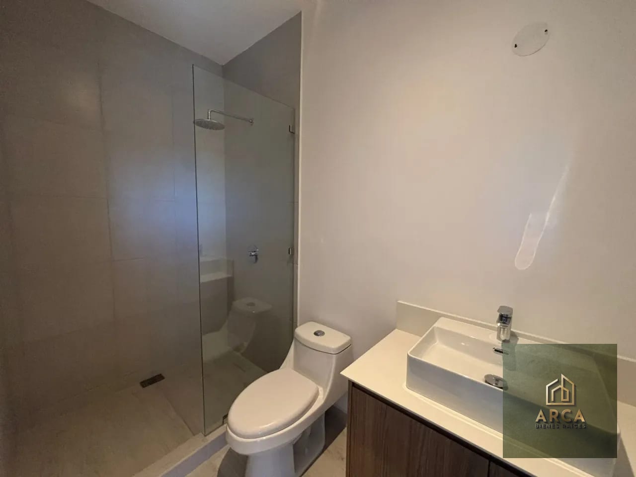 Apartamento en alquiler zona 15 — Apartamento en Alquiler en Zona 15, Guatemala, Ciudad — foto 7 de 9