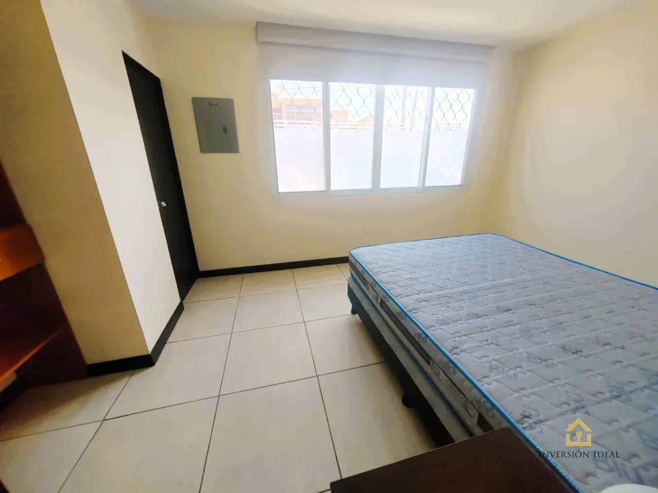 Rento apartamento en Colonia El Maestro II Zona 15 — Apartamento en Alquiler en Colonia El Maestro, Zona 15, Guatemala, Ciudad — foto 9 de 10
