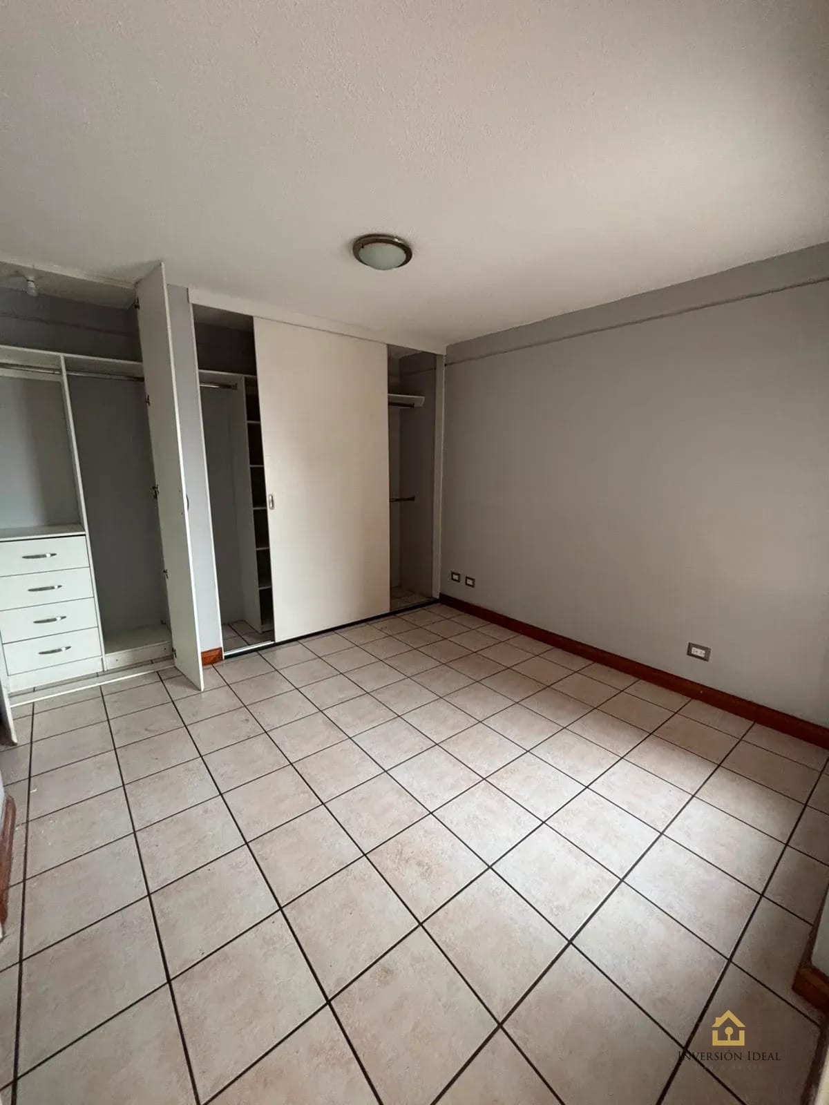 VENDO APARTAMENTO EN ZONA 15 - $140,000 - Vista Hermosa 2 | 1 Habitación + Balcón — Apartamento en Venta en Vista Hermosa II, Zona 15, Guatemala, Ciudad — foto 6 de 12