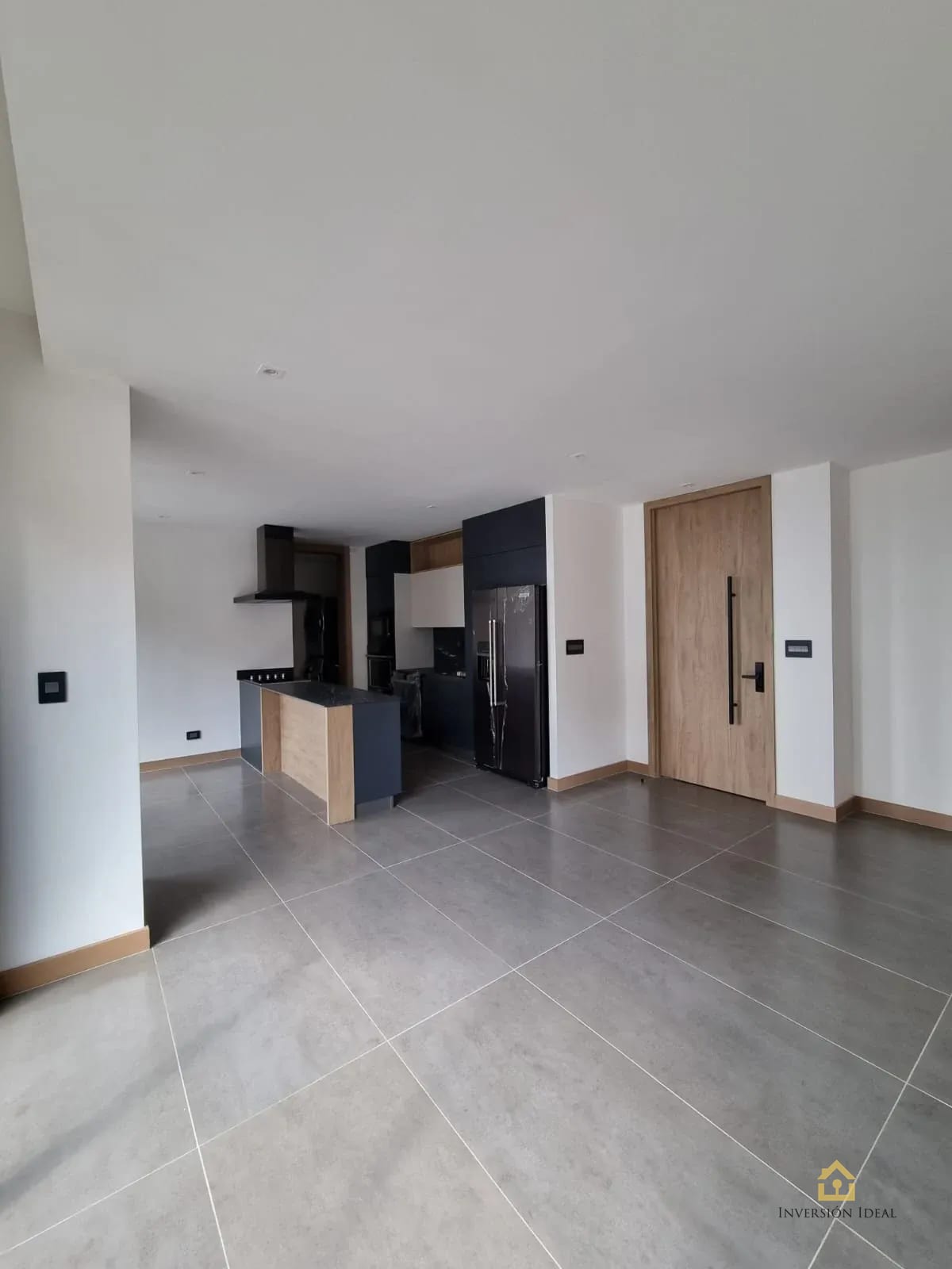 Apartamento en renta | $1,900 | 2 Hab + cuarto de servicio | Edificio Vertic Zona 14 — Apartamento en Alquiler en Vertic, Zona 14, Guatemala, Ciudad — foto 8 de 11