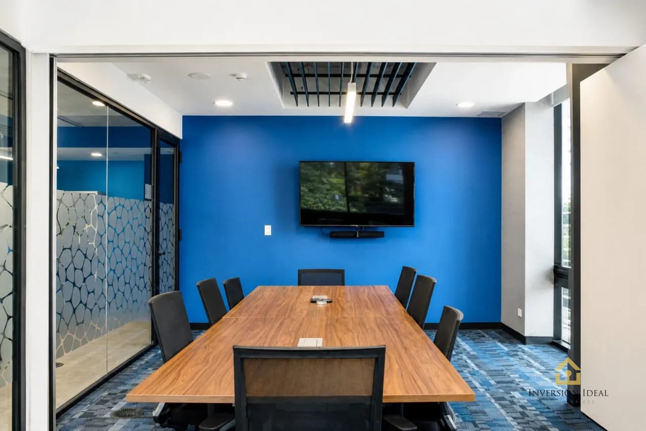 Oficinas en renta | $6,176 | 294 mts2 | Óptima, Zona 10 — Oficina en Alquiler en Optima Centro de Negocios, Zona 10, Guatemala, Ciudad — foto 2 de 10