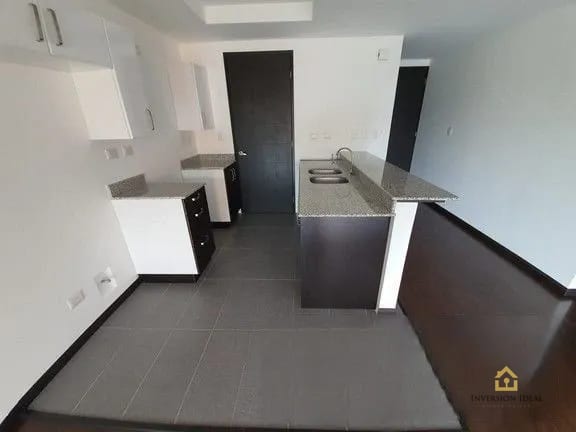 Vendo apartamento 106 mts2 - 2 Hab - $185,000 en Edificio Nueva Caledonia zona 16 — Apartamento en Venta en Nueva Caledonia, Zona 16, Guatemala, Ciudad — foto 9 de 16