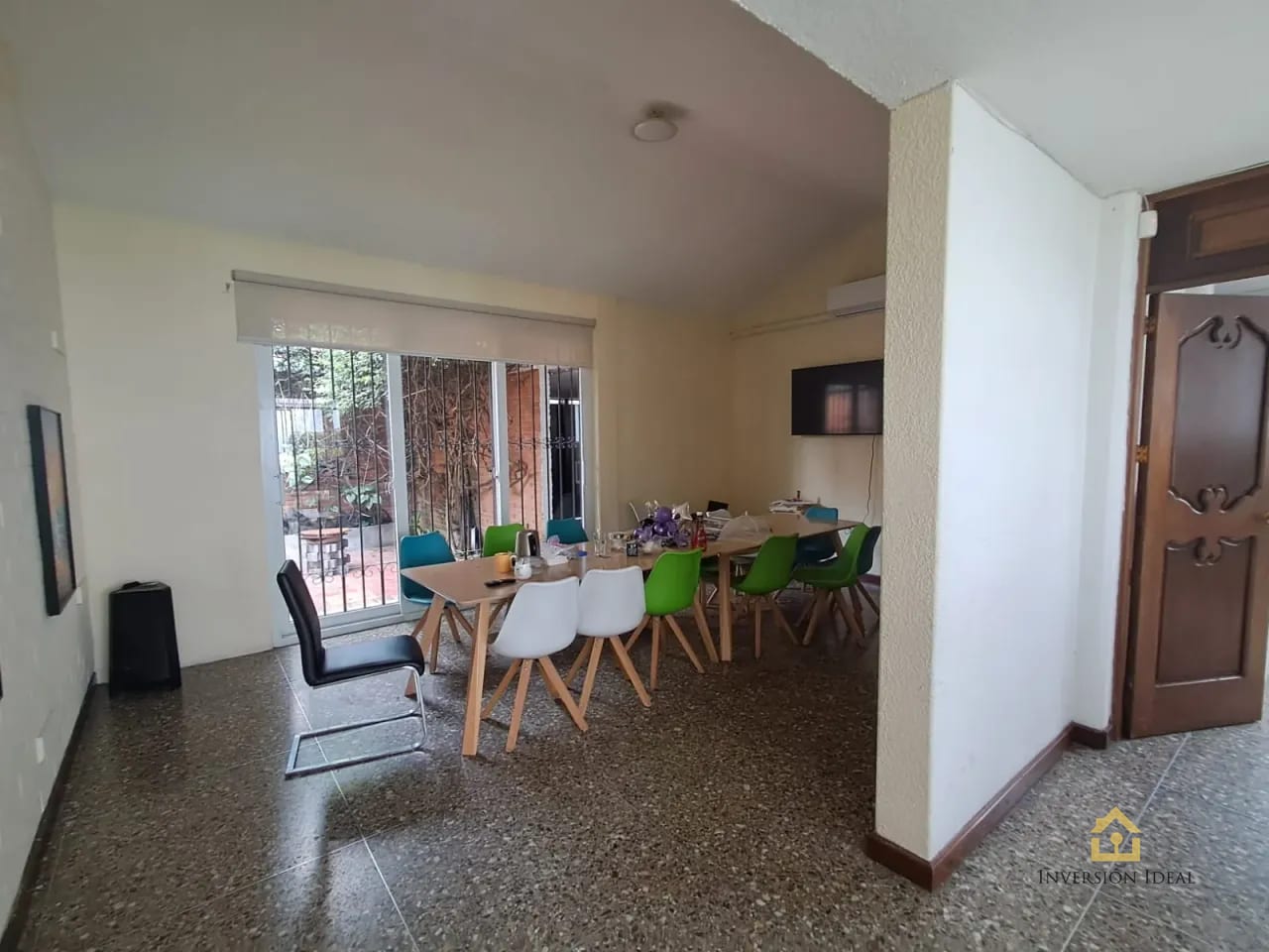 Casa comercial en renta - 12 ambientes - 800 mtsts2 - $6000 + IVA (Negociable) - Zona 10 — Casa en Alquiler en Centro Comercial Los Próceres, Zona 10, Guatemala, Ciudad — foto 14 de 18
