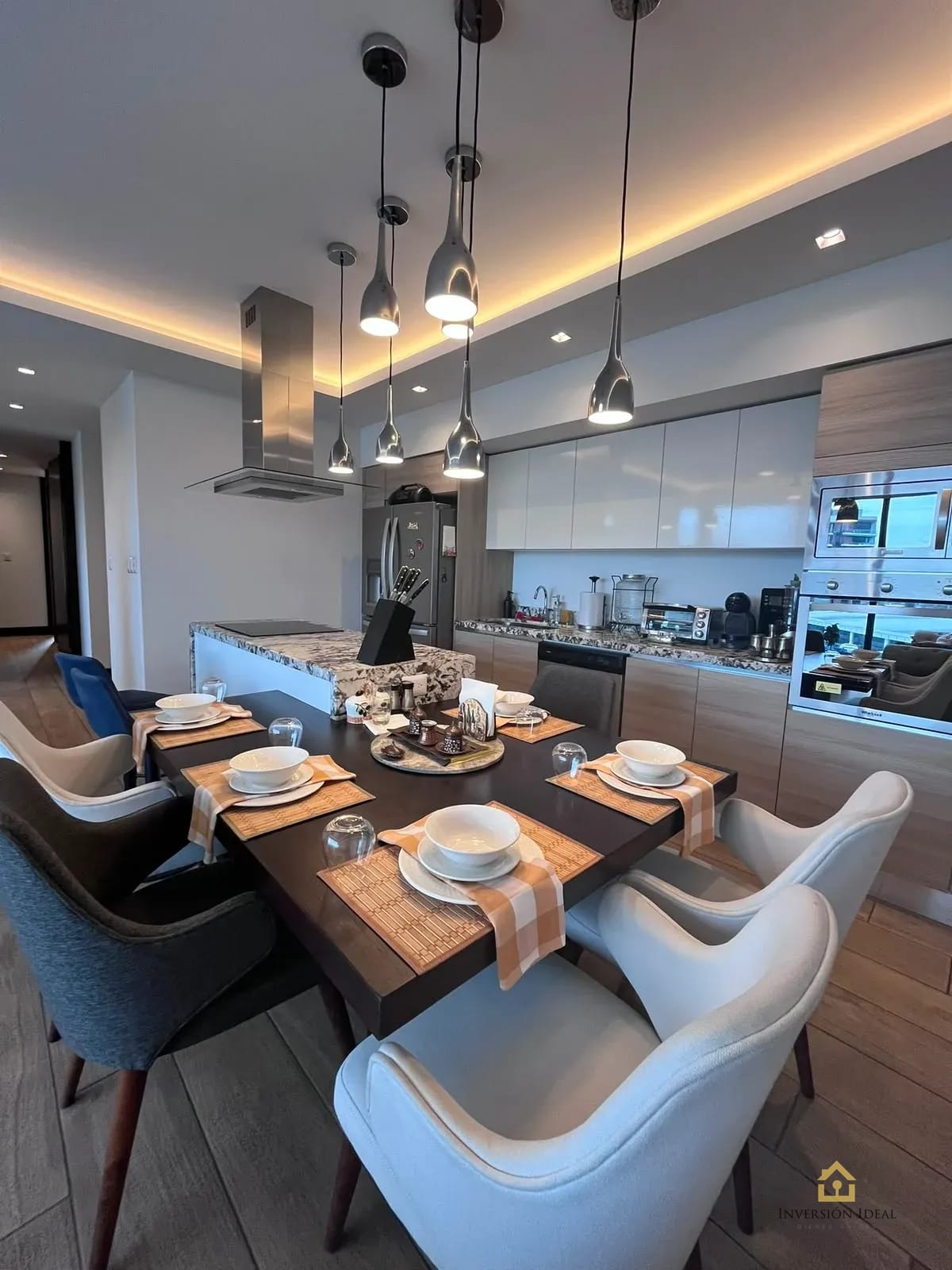 Apartamento en venta 2 a 3 habitaciones 123 mts2 - $335,000. En Edificio Baden, Vista Hermosa I, zona 15 — Apartamento en Venta en Baden, Zona 15, Guatemala, Ciudad — foto 1 de 9