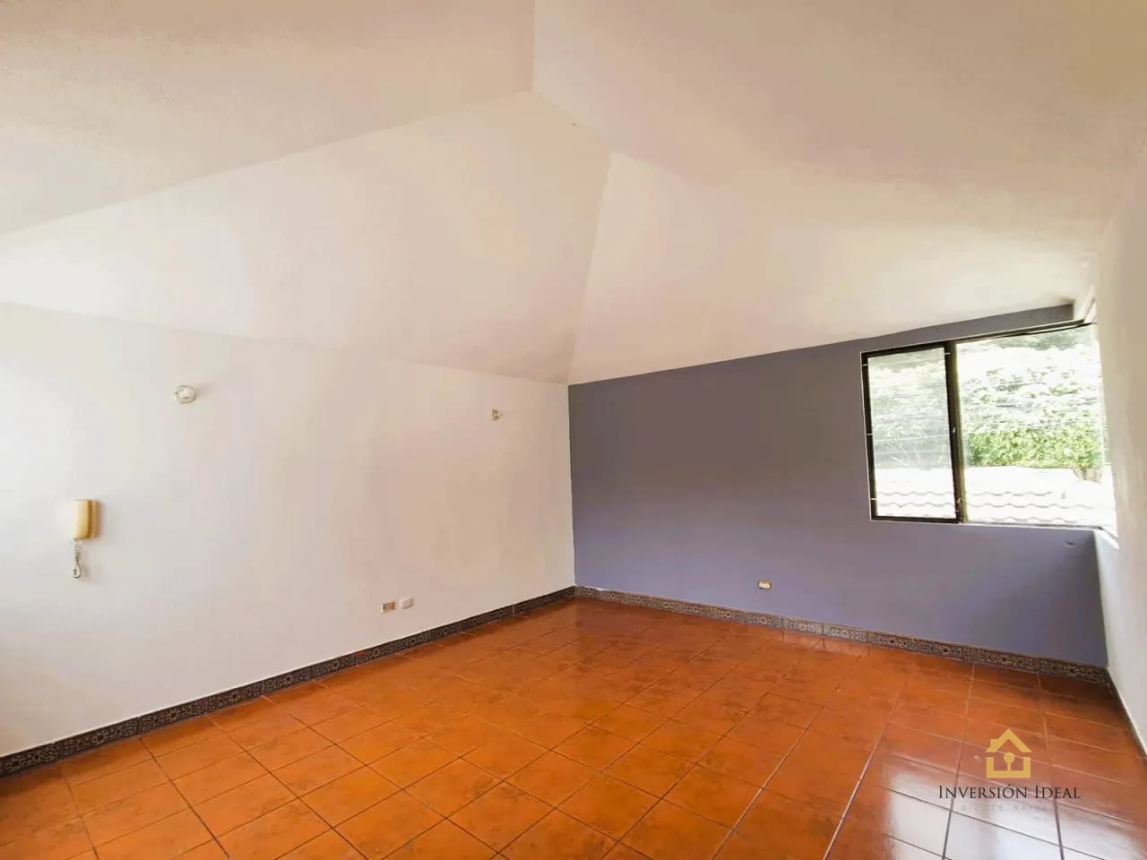 Casa en renta 3 habitaciones + estudio $950 | km 16.5 CAES — Casa en Alquiler en Terravista, Carretera a El Salvador, Guatemala, Ciudad — foto 7 de 12