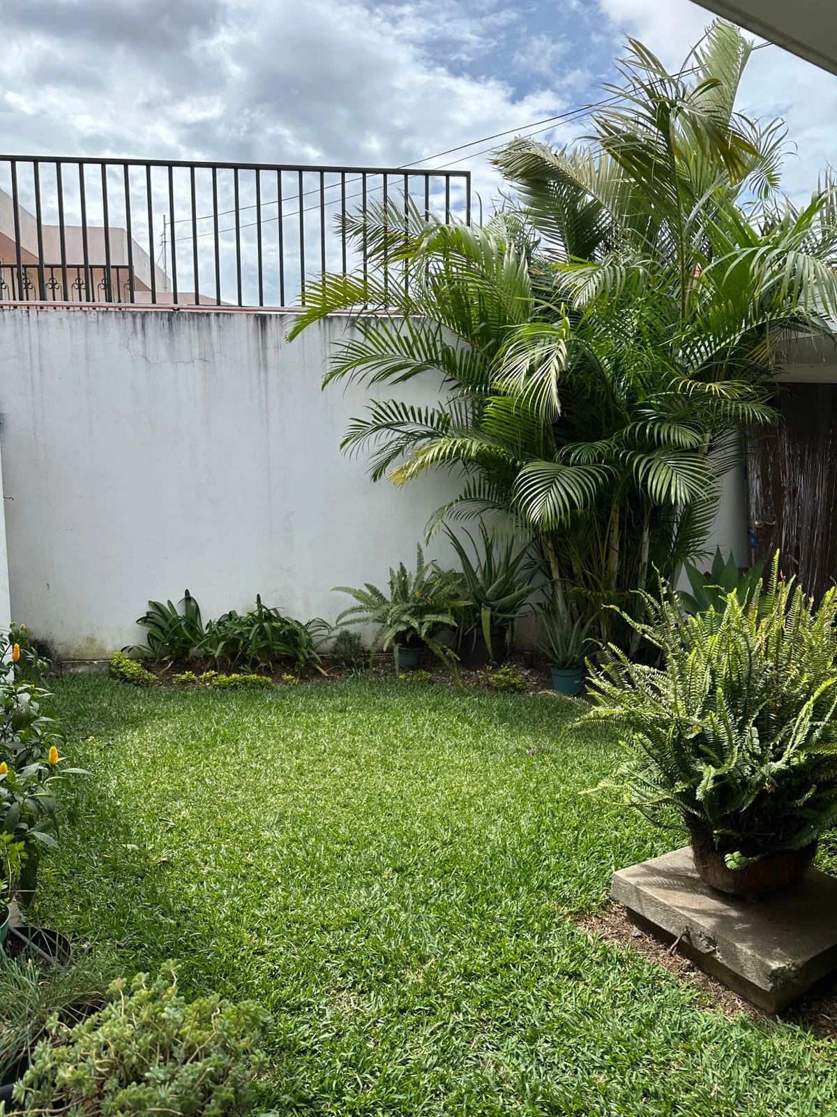 AMPLIA CASA DE UN NIVEL DENTRO DE GARITA, GRANAI III BAJO DE PRECIO!!!!! — Casa en Venta en Granai & Townson, Zona 11, Guatemala, Ciudad — foto 1 de 9