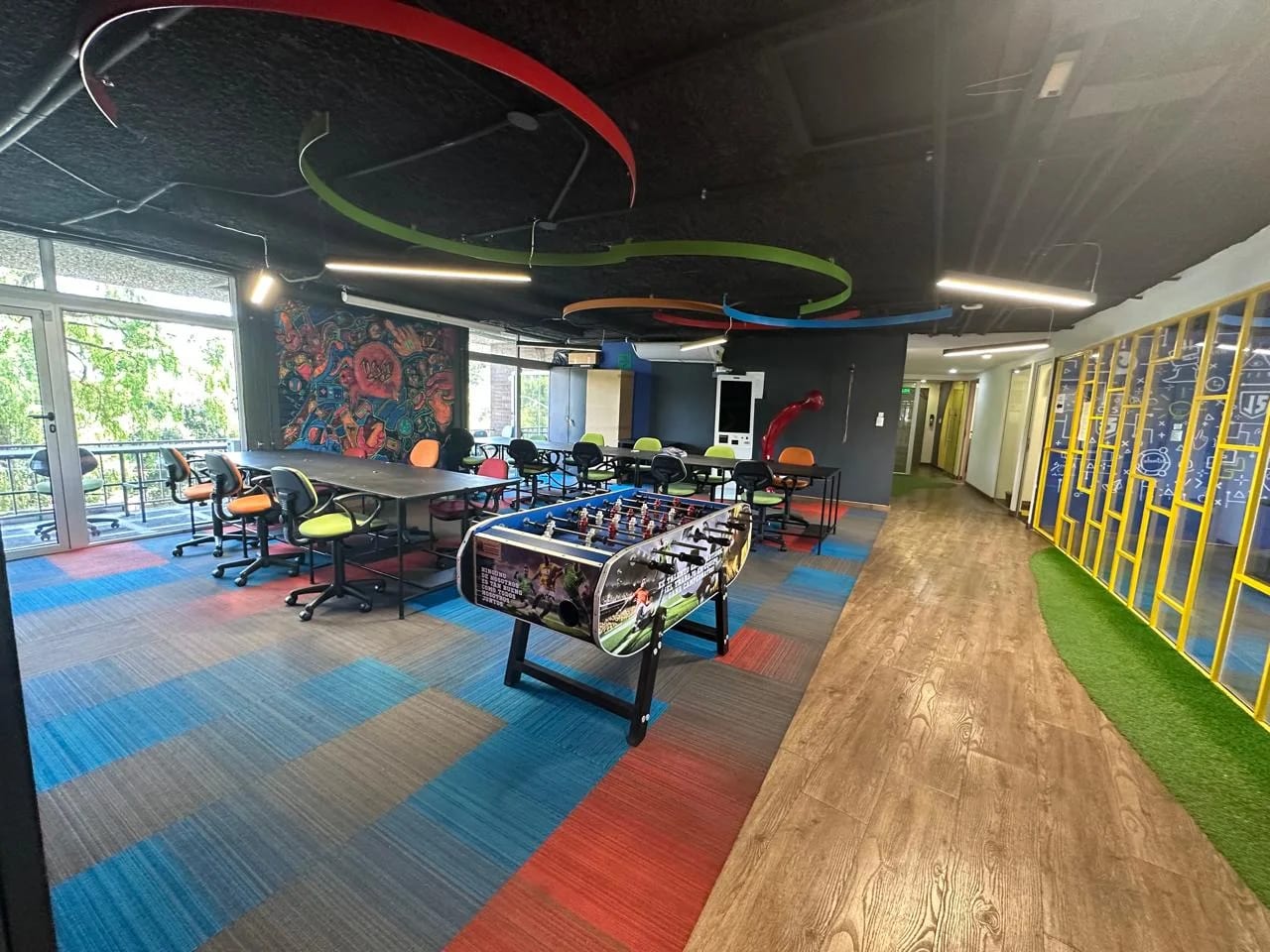 amplia oficina EN VENTA, EDIFICIO ETISA ZONA 9 — Oficina en Venta en Etisa, Zona 9, Guatemala, Ciudad — foto 5 de 15