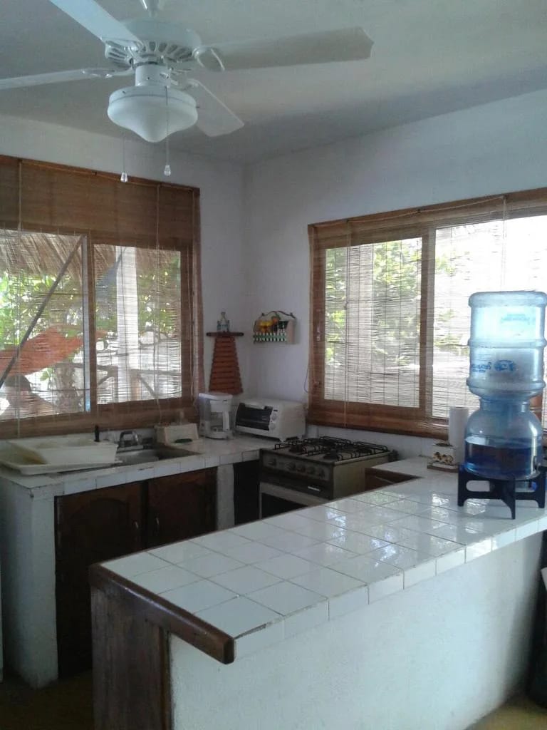 Linda Casa de Descanso en Monterrico, con Orilla de Playa — Casa vacacional en Venta en Monterrico, Santa Rosa — foto 15 de 15