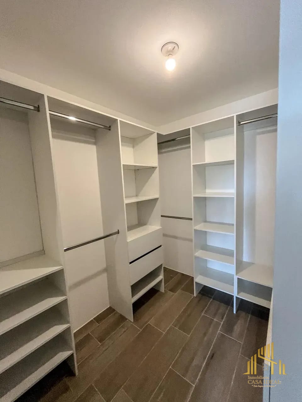 Apartamento en Venta | Segheria Zona 14 — Apartamento en Venta en Segheria, Zona 14, Guatemala, Ciudad — foto 7 de 12