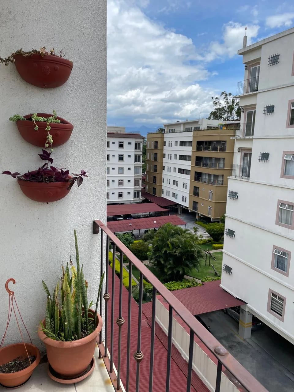 Apartamento en Venta | Santa María de las Charcas Zona 11 — Apartamento en Venta en Santa María de Las Charcas, Zona 11, Guatemala, Ciudad — foto 1 de 5