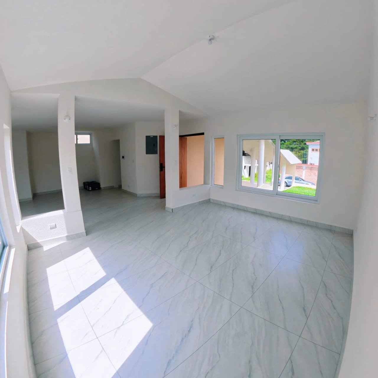 Vive en Exclusividad, Rodeado de Naturaleza — Casa en Venta en San José Pinula, Guatemala, Ciudad — foto 2 de 5
