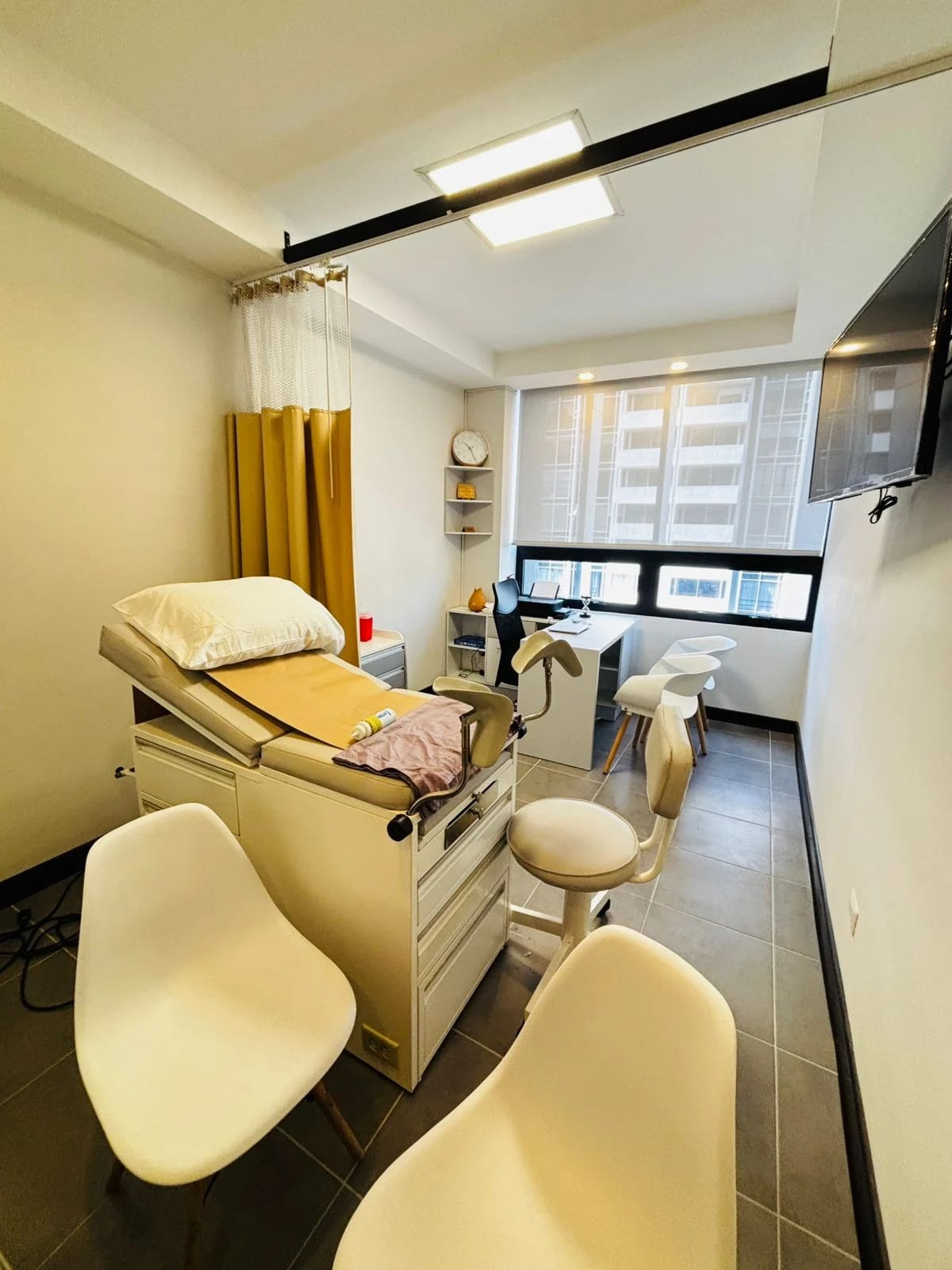 Zona 9 Clínica Médica Amueblada en Alquiler de 15 mts — Oficina en Alquiler en Zona 9, Guatemala, Ciudad — foto 6 de 6