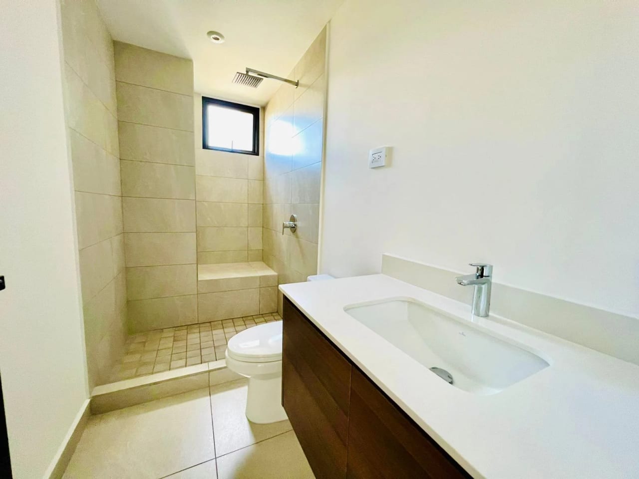 En venta Apartamento de 2 habitaciones, Excelente oportunidad para inversión!! — Apartamento en Venta en Zona 10, Guatemala, Ciudad — foto 5 de 11