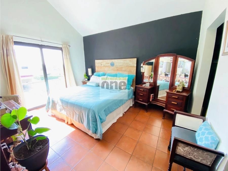 Casa con apartamento independiente en Km 25.5 LA FONTANA — Casa en Venta en Carretera a El Salvador, Guatemala, Ciudad — foto 6 de 15