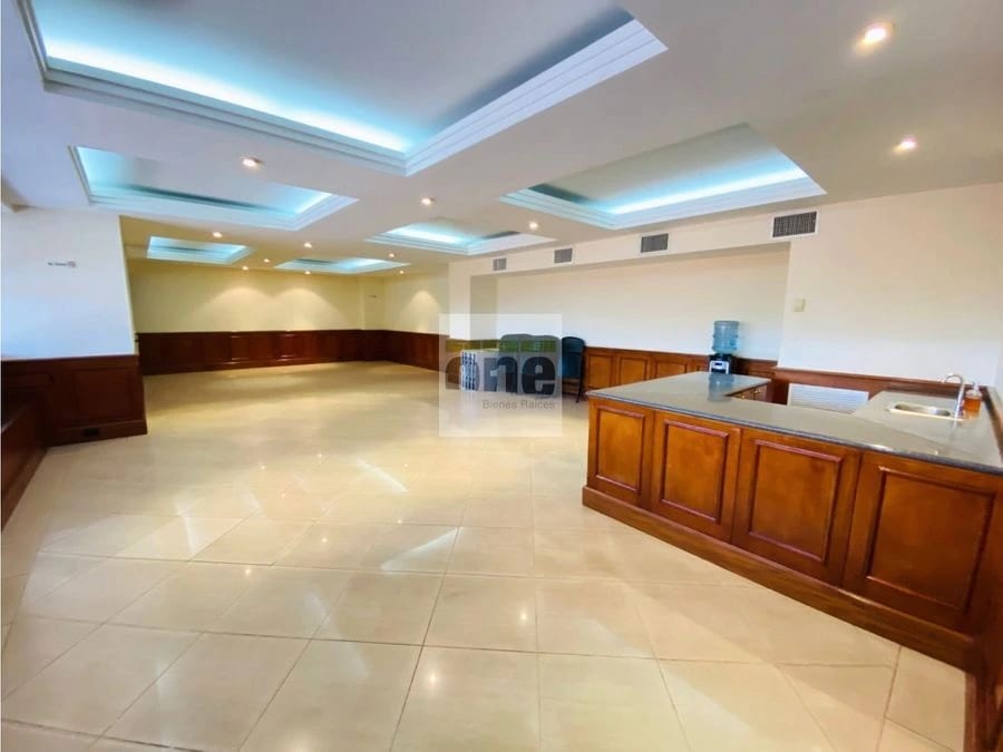 Apartamento de 2 dormitorios en zona 10, excelente ubicación — Apartamento en Alquiler en Zona 10, Guatemala, Ciudad — foto 13 de 13
