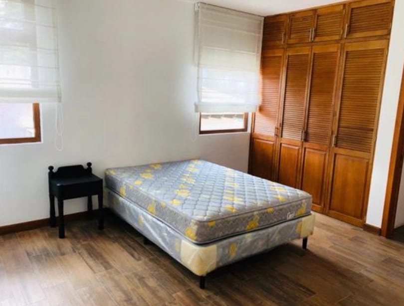 KM 12 CES Casa en Alquiler de 4 Dormitorios Altos del Valle — Casa en Alquiler en Carretera a El Salvador, Guatemala, Ciudad — foto 4 de 8