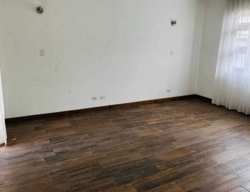 KM 12 CES Casa en Alquiler de 4 Dormitorios Altos del Valle — Casa en Alquiler en Carretera a El Salvador, Guatemala, Ciudad — foto 7 de 8