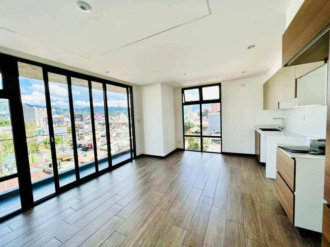 Apartamento en venta en zona 10, ideal para inversión Airbnb!! — Apartamento en Venta en Zona 10, Guatemala, Ciudad — foto 11 de 11