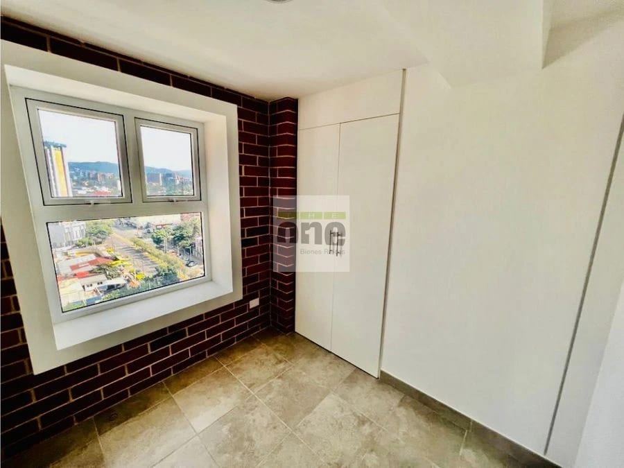 Apartamento de 2 dormitorios en alquiler en zona 4 — Apartamento en Alquiler en Zona 5, Guatemala, Ciudad — foto 10 de 14