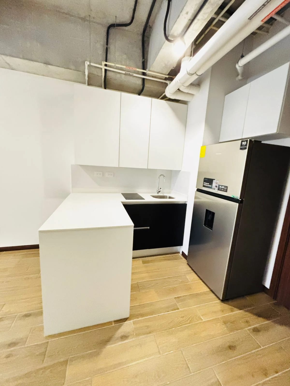 Lindo Apartamento tipo coral en alquiler en zona 4 — Apartamento en Alquiler en Zona 4, Guatemala, Ciudad — foto 5 de 14