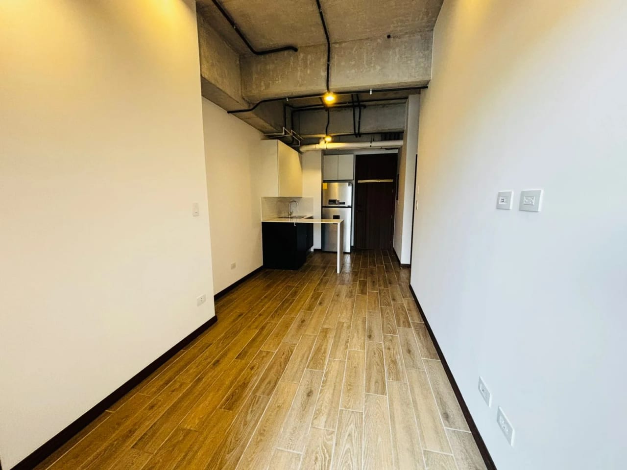 Lindo Apartamento tipo coral en alquiler en zona 4 — Apartamento en Alquiler en Zona 4, Guatemala, Ciudad — foto 8 de 14