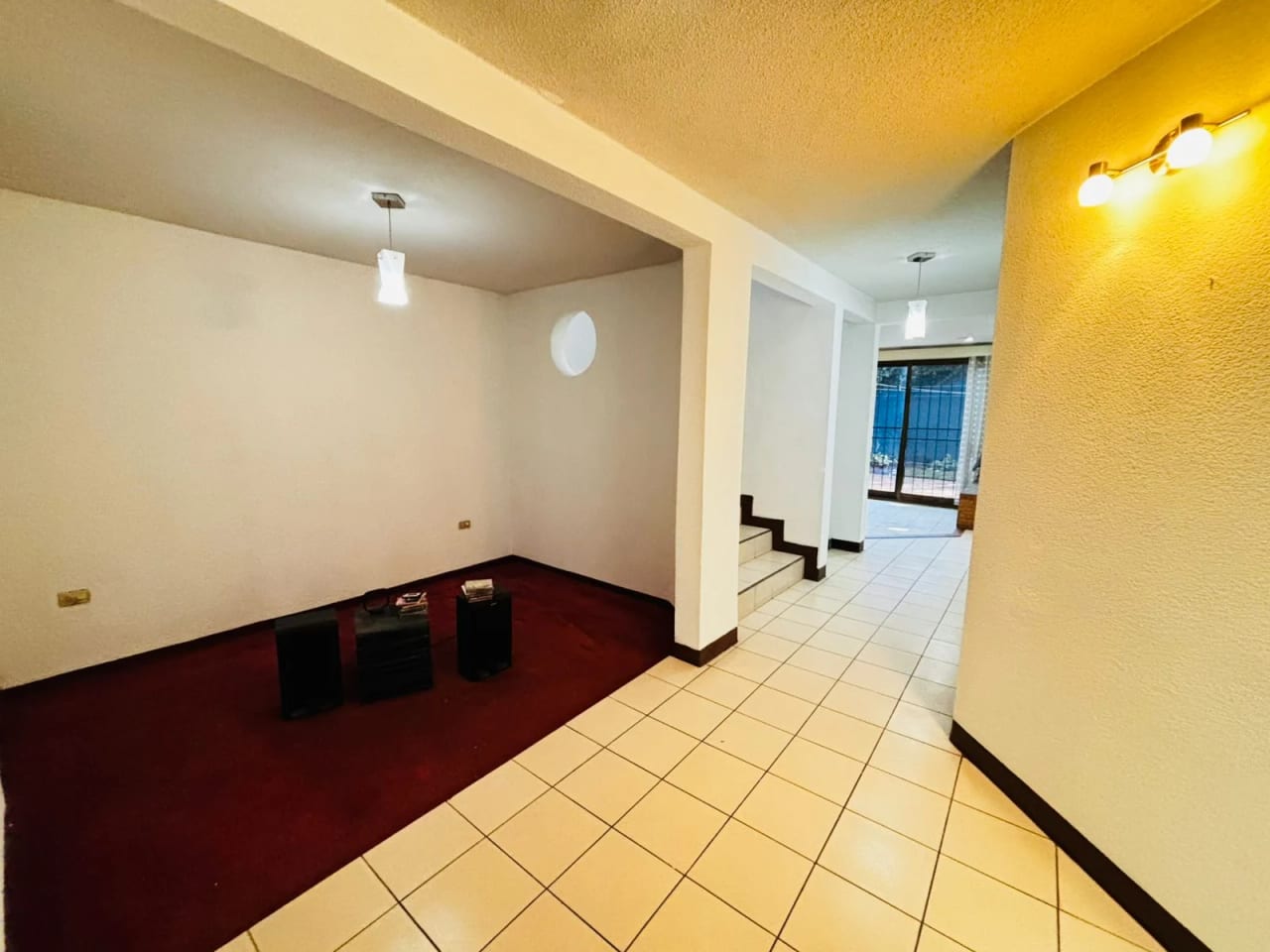 Linda y amplia casa fuera de garita en Venta en Km 27 CAES — Casa en Venta en Carretera a El Salvador, Guatemala, Ciudad — foto 11 de 17