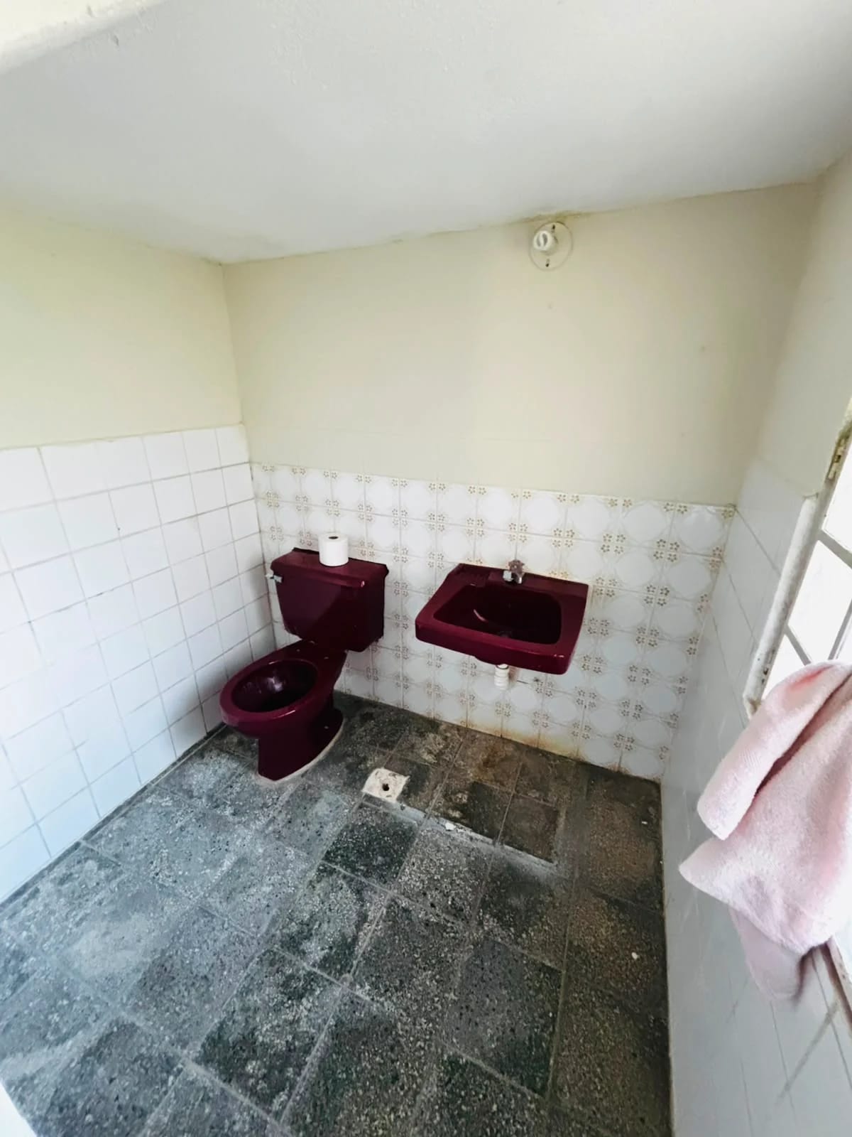 Alamedas de Yumar, zona 6 de Mixco Vendo Casa de Campo — Casa en Venta en Zona 6 Mixco, Guatemala, Ciudad — foto 9 de 17