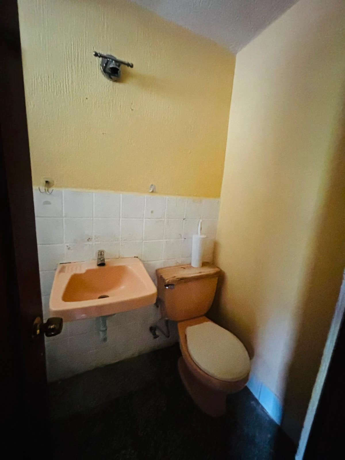 Alamedas de Yumar, zona 6 de Mixco Vendo Casa de Campo — Casa en Venta en Zona 6 Mixco, Guatemala, Ciudad — foto 11 de 17