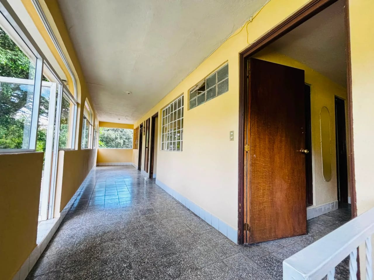 Alamedas de Yumar, zona 6 de Mixco Vendo Casa de Campo — Casa en Venta en Zona 6 Mixco, Guatemala, Ciudad — foto 16 de 17