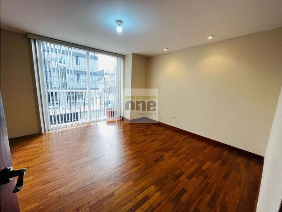 Apartamento en alquiler en Edificio San Martin Zona 15 — Apartamento en Alquiler en Zona 15, Guatemala, Ciudad — foto 11 de 12