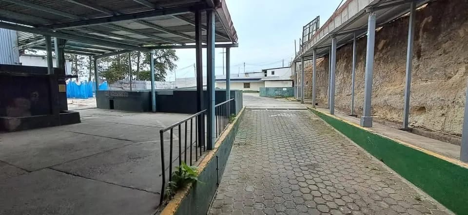 Plataforma en Alquiler Complejo Ecobodegas KM. 19.5 Lo de Coy Mixco — Bodega / Ofibodega en Alquiler en Zona 1 Mixco, Guatemala, Ciudad — foto 13 de 15