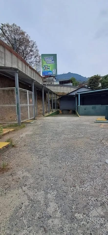 Plataforma en Alquiler Complejo Ecobodegas KM. 19.5 Lo de Coy Mixco — Bodega / Ofibodega en Alquiler en Zona 1 Mixco, Guatemala, Ciudad — foto 14 de 15